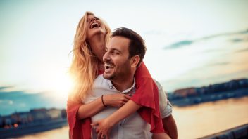 istock-1069131934-352x198.jpg